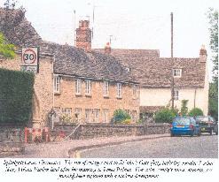 Click to see a larger picture of Spitalgate Lane, Cirencester, Glos, England